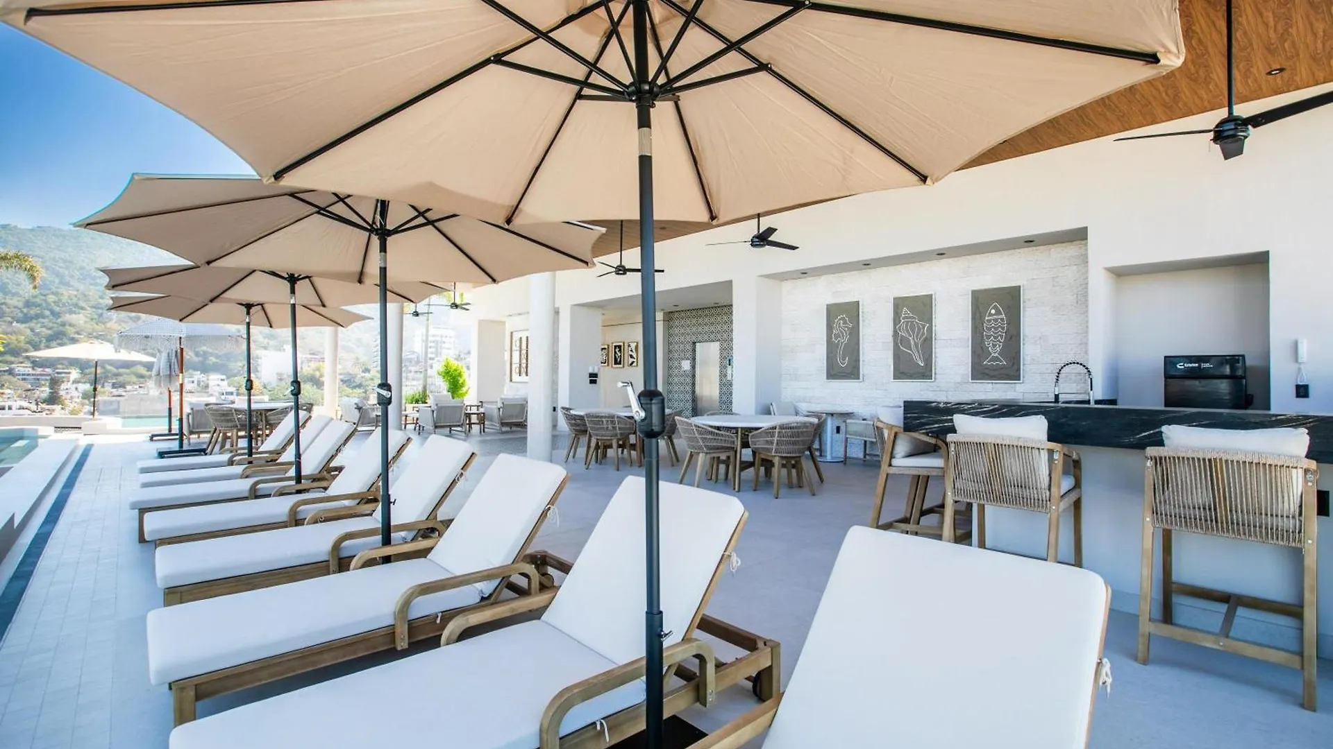 Luxury Dvine Stay - Rooftop Pool In Romantic Zone Puerto Vallarta Holiday home