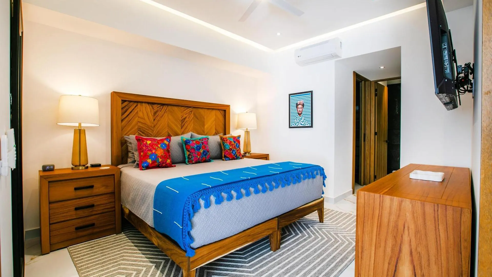 Luxury Dvine Stay - Rooftop Pool In Romantic Zone Puerto Vallarta
