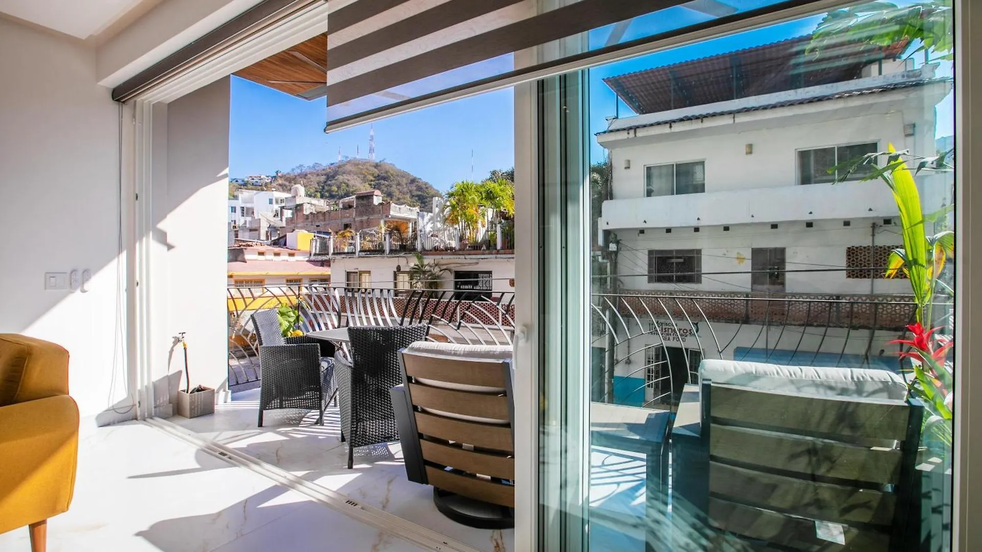 Luxury Dvine Stay - Rooftop Pool In Romantic Zone Puerto Vallarta
