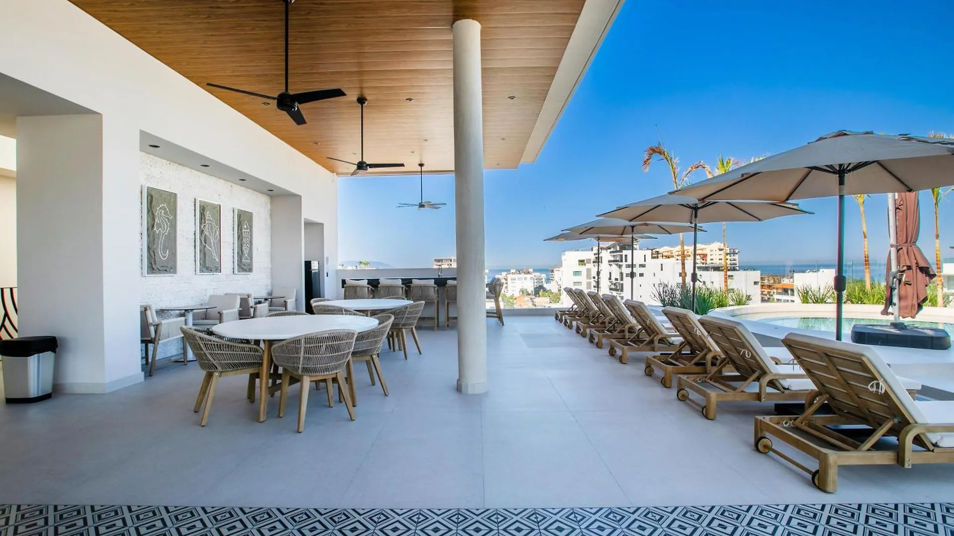 بيت للعطل Luxury Dvine Stay - Rooftop Pool In Romantic Zone بويرتو فالارتا المكسيك